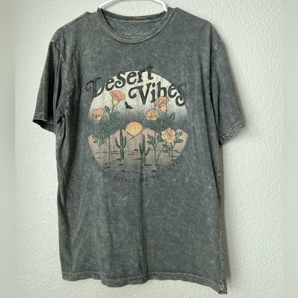 Lotus Fashion Los Angeles Desert Vibes T-shirt, M